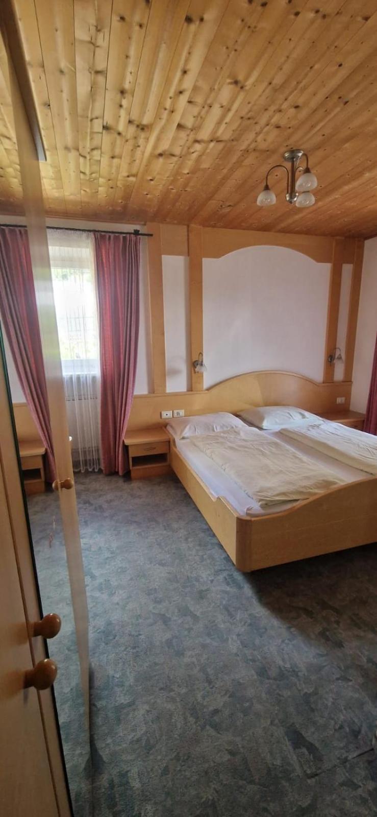 Bed and Breakfast Garni Rika Parcines Exterior foto